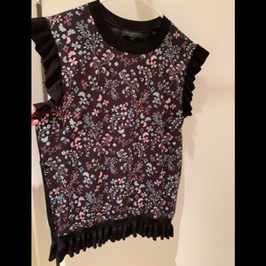 Ted Baker London Top size 1 us size  2-4